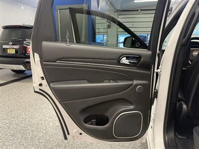 2019 Jeep Grand Cherokee Overland - Photo 19 - Grand Rapids, MI 49504