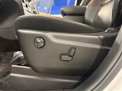 2019 Jeep Grand Cherokee Overland - Photo 15 - Grand Rapids, MI 49504