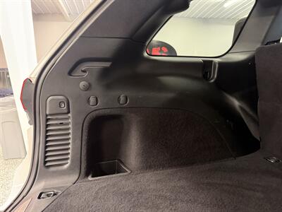 2019 Jeep Grand Cherokee Overland - Photo 23 - Grand Rapids, MI 49504