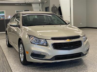 2015 Chevrolet Cruze 1LT Auto   - Photo 2 - Grand Rapids, MI 49504