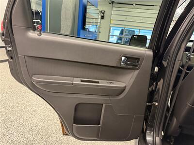 2011 Ford Escape Limited   - Photo 15 - Grand Rapids, MI 49504
