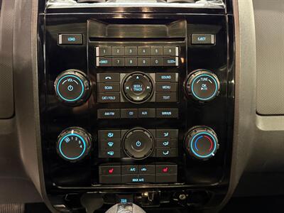 2011 Ford Escape Limited   - Photo 19 - Grand Rapids, MI 49504