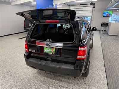 2011 Ford Escape Limited   - Photo 7 - Grand Rapids, MI 49504
