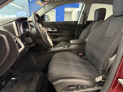 2017 Chevrolet Equinox LT   - Photo 22 - Grand Rapids, MI 49504