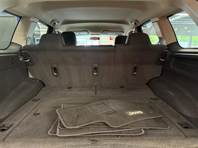 2010 Jeep Grand Cherokee Laredo - Photo 18 - Grand Rapids, MI 49504
