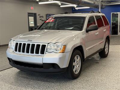 2010 Jeep Grand Cherokee Laredo - Photo 4 - Grand Rapids, MI 49504