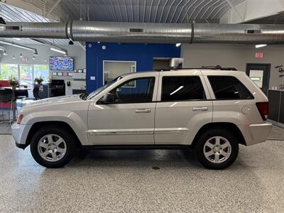 2010 Jeep Grand Cherokee Laredo - Photo 5 - Grand Rapids, MI 49504