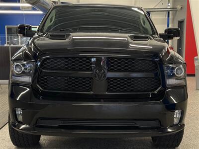 2013 RAM 1500 Sport   - Photo 2 - Grand Rapids, MI 49504