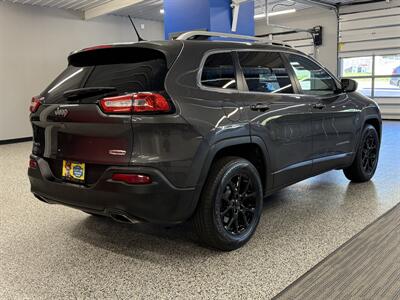 2015 Jeep Cherokee Latitude   - Photo 6 - Grand Rapids, MI 49504