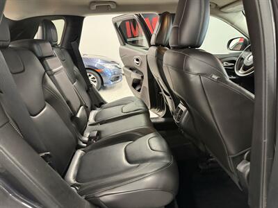 2015 Jeep Cherokee Latitude   - Photo 12 - Grand Rapids, MI 49504