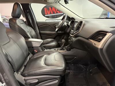 2015 Jeep Cherokee Latitude   - Photo 11 - Grand Rapids, MI 49504