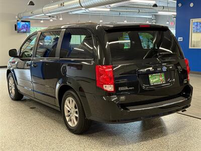 2014 Dodge Grand Caravan SXT   - Photo 7 - Grand Rapids, MI 49504
