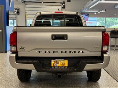 2022 Toyota Tacoma SR V6   - Photo 6 - Grand Rapids, MI 49504