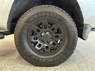 2022 Toyota Tacoma SR V6   - Photo 9 - Grand Rapids, MI 49504