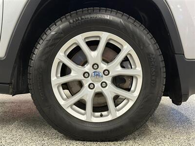 2015 Jeep Cherokee Latitude   - Photo 9 - Grand Rapids, MI 49504