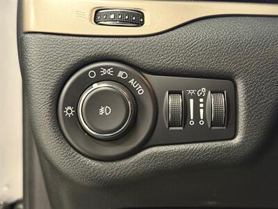 2015 Jeep Cherokee Latitude   - Photo 27 - Grand Rapids, MI 49504