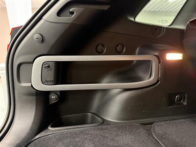 2015 Jeep Cherokee Latitude   - Photo 18 - Grand Rapids, MI 49504