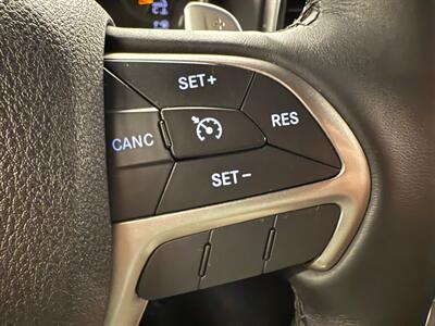 2017 Jeep Grand Cherokee Laredo   - Photo 27 - Grand Rapids, MI 49504