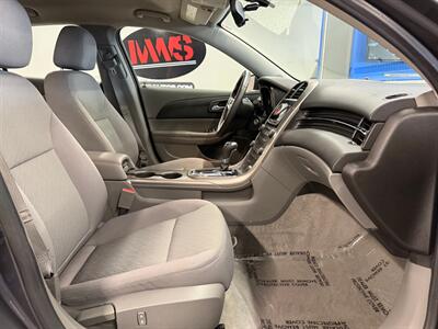 2013 Chevrolet Malibu LS   - Photo 13 - Grand Rapids, MI 49504