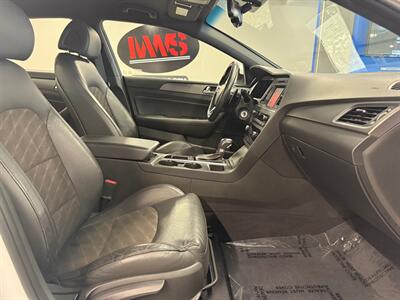 2017 Hyundai SONATA Sport 2.0T   - Photo 11 - Grand Rapids, MI 49504