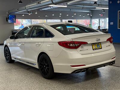 2017 Hyundai SONATA Sport 2.0T   - Photo 5 - Grand Rapids, MI 49504