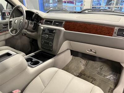 2010 GMC Sierra 1500 SLT - Photo 10 - Grand Rapids, MI 49504