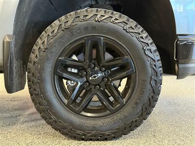 2022 Chevrolet Silverado 1500 Limited LT Trail Boss   - Photo 10 - Grand Rapids, MI 49504