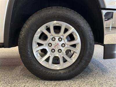 2016 GMC Sierra 1500 SLE - Photo 8 - Grand Rapids, MI 49504