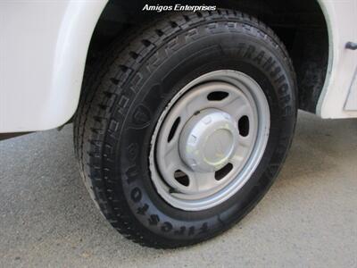 2011 Ford F-250 XL   - Photo 11 - Fresno, CA 93702