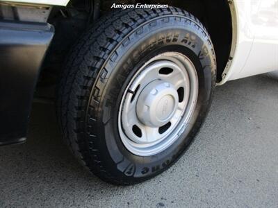 2011 Ford F-250 XL   - Photo 4 - Fresno, CA 93702
