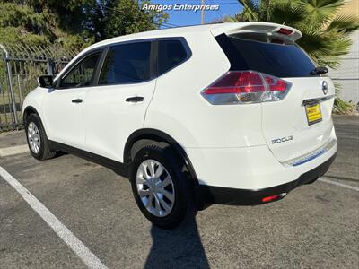 2016 Nissan Rogue S   - Photo 4 - Fresno, CA 93702