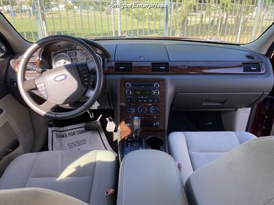 2008 Ford Taurus SEL   - Photo 5 - Fresno, CA 93702