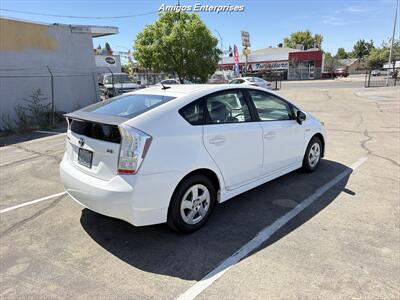 2011 Toyota Prius One   - Photo 4 - Fresno, CA 93702