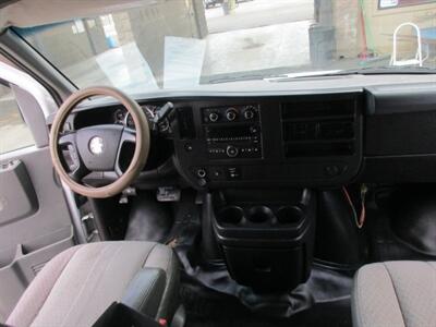 2011 Chevrolet Express 3500 - Photo 20 - Madera, CA 93636