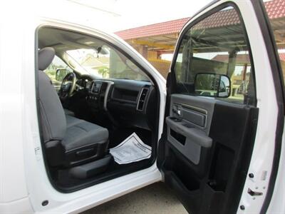 2017 RAM 2500 Tradesman  Utility - Photo 19 - Madera, CA 93636