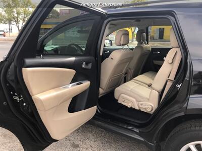 2017 Dodge Journey SXT   - Photo 11 - Fresno, CA 93702