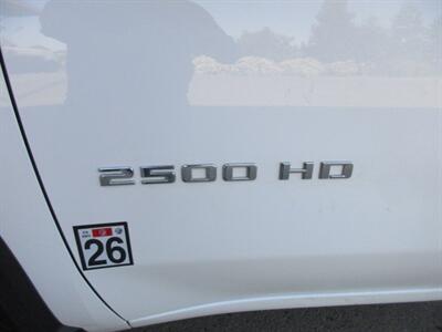 2021 Chevrolet Silverado 2500 Work Truck   - Photo 29 - Madera, CA 93636