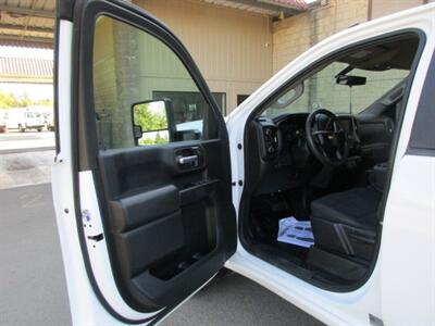 2021 Chevrolet Silverado 2500 Work Truck   - Photo 10 - Madera, CA 93636