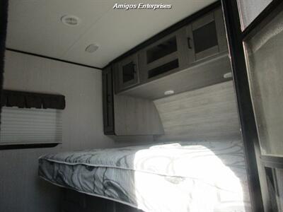 2021 Heartland Mallard Ultra Discovery  Ultra Light - Photo 32 - Fresno, CA 93702