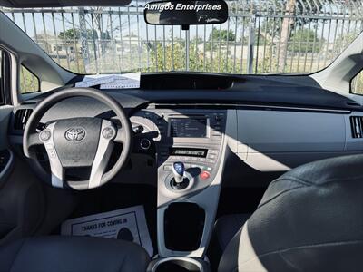 2012 Toyota Prius Two   - Photo 9 - Fresno, CA 93702