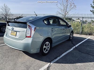 2012 Toyota Prius Two   - Photo 4 - Fresno, CA 93702