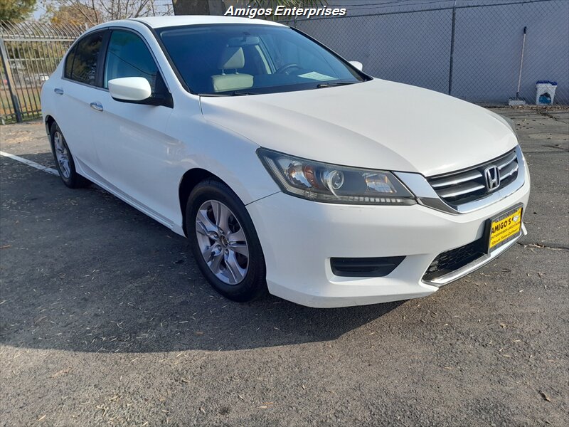 2015 Honda Accord LX photo 2