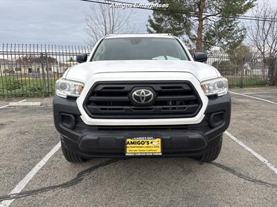 2019 Toyota Tacoma SR5   - Photo 6 - Fresno, CA 93702