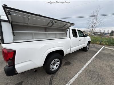 2019 Toyota Tacoma SR5   - Photo 7 - Fresno, CA 93702