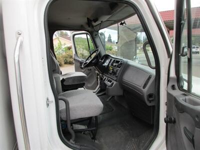 2018 Freightliner M2 106 - Photo 21 - Madera, CA 93636