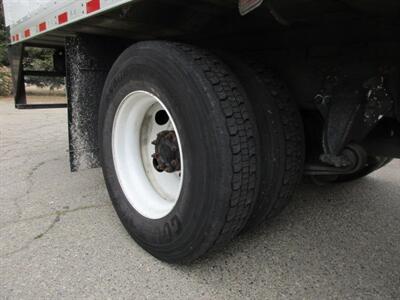 2018 Freightliner M2 106 - Photo 17 - Madera, CA 93636