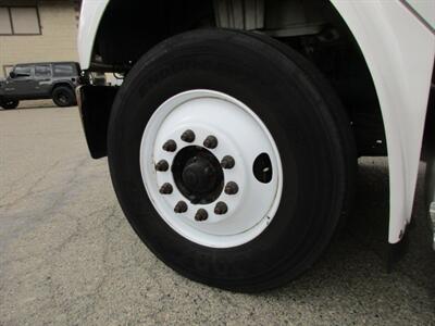 2018 Freightliner M2 106 - Photo 7 - Madera, CA 93636