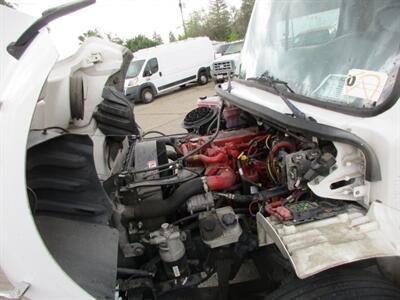 2018 Freightliner M2 106 - Photo 4 - Madera, CA 93636