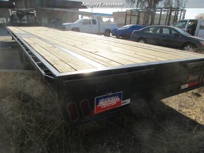 2023 Lonestar Trailer 40 Ft Gooseneck Flatbed   - Photo 8 - Fresno, CA 93702