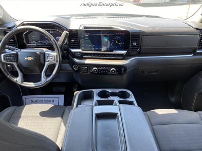 2022 Chevrolet Silverado 1500 LT   - Photo 6 - Fresno, CA 93702